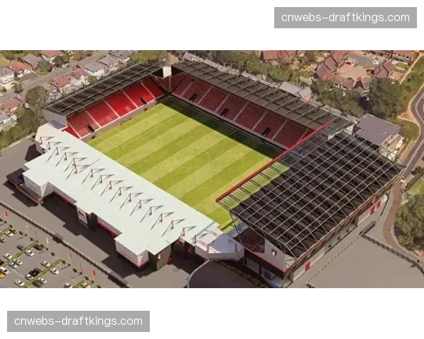 观察:为应对极端天气,英超各球场是否应强制升级为智能温控草坪系统? 观察:为应对极端天气,英超各球场是否应强制升级为智能温控草坪系统?