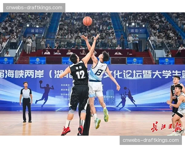 篮球文化:关于“漂亮篮球”的再定义,高强度防守是否破坏了比赛流畅性? 篮球文化:关于“漂亮篮球”的再定义,高强度防守是否破坏了比赛流畅性?