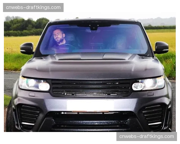 曼联官方:卢克-肖接受腿筋手术,确定赛季报销,欧洲杯参赛成疑